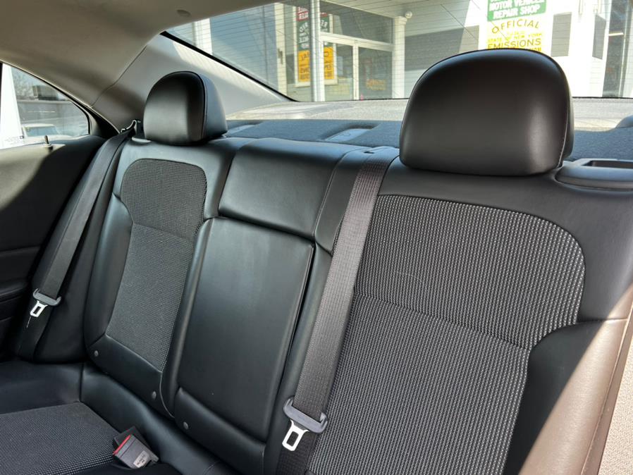 2013 Chevrolet Malibu 4dr Sdn LT w/2LT, available for sale in New Windsor, New York | Prestige Pre-Owned Motors Inc. New Windsor, New York 2013 Chevrolet Malibu 4dr Sdn LT w/2LT, available for sale in New Windsor, New York | Prestige Pre-Owned Motors Inc. New Windsor, New York