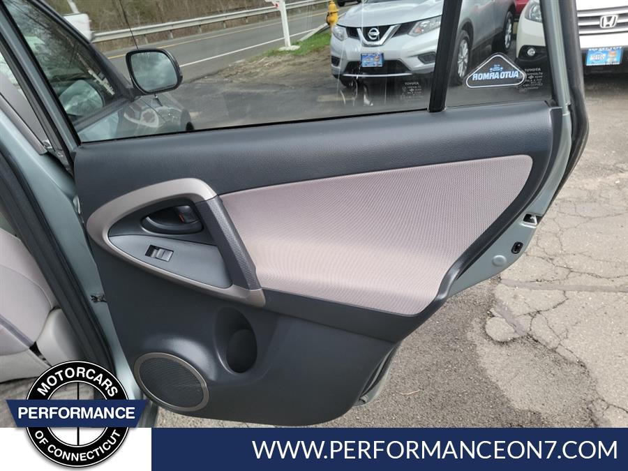 Used Toyota RAV4 4WD 4dr 4-cyl (Natl) 2007 | Performance Motor Cars Of Connecticut LLC. Wilton, Connecticut Used Toyota RAV4 4WD 4dr 4-cyl (Natl) 2007 | Performance Motor Cars Of Connecticut LLC. Wilton, Connecticut
