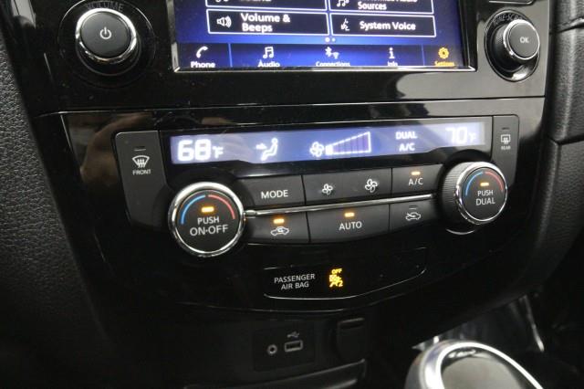 Used Nissan Rogue SV AWD w/ rearCam 2018 | Car Revolution. Maple Shade, New Jersey Used Nissan Rogue SV AWD w/ rearCam 2018 | Car Revolution. Maple Shade, New Jersey