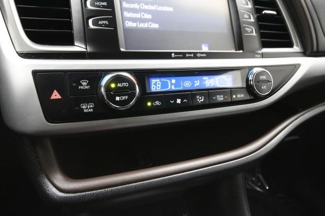 Used Toyota Highlander LE AWD w/ rearCam 2018 | Car Revolution. Maple Shade, New Jersey Used Toyota Highlander LE AWD w/ rearCam 2018 | Car Revolution. Maple Shade, New Jersey