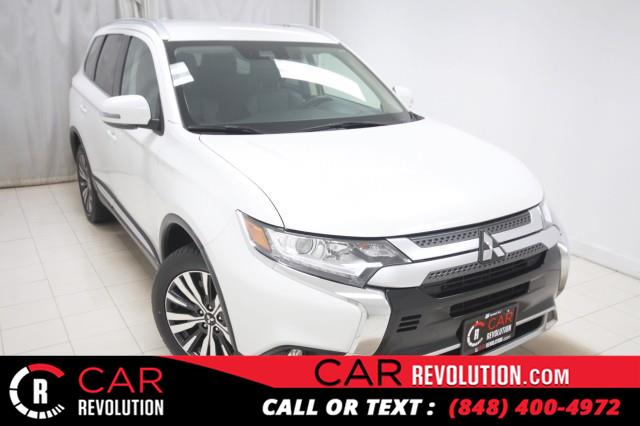 Used Mitsubishi Outlander SE S-AWC w/ rearCam 2020 | Car Revolution. Maple Shade, New Jersey