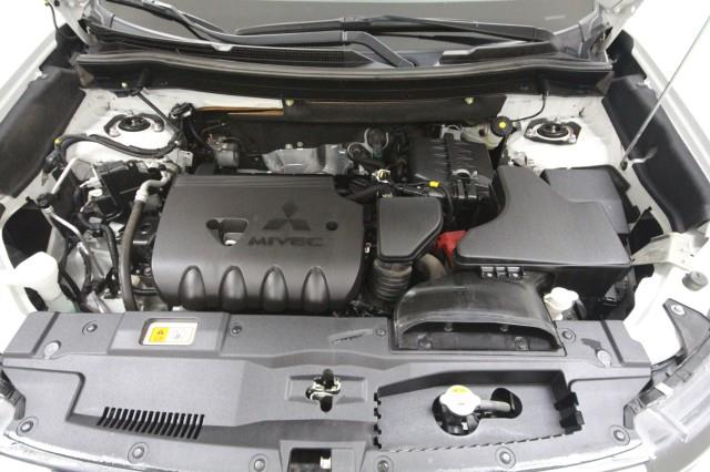 Used Mitsubishi Outlander SE S-AWC w/ rearCam 2020 | Car Revolution. Maple Shade, New Jersey Used Mitsubishi Outlander SE S-AWC w/ rearCam 2020 | Car Revolution. Maple Shade, New Jersey