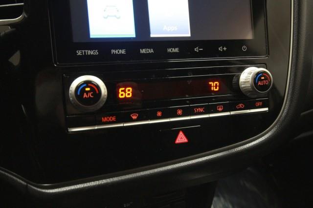 Used Mitsubishi Outlander SE S-AWC w/ rearCam 2020 | Car Revolution. Maple Shade, New Jersey Used Mitsubishi Outlander SE S-AWC w/ rearCam 2020 | Car Revolution. Maple Shade, New Jersey