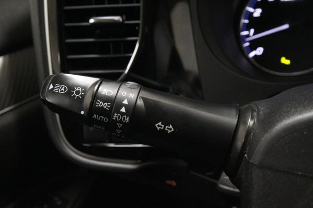 Used Mitsubishi Outlander SE S-AWC w/ rearCam 2020 | Car Revolution. Maple Shade, New Jersey Used Mitsubishi Outlander SE S-AWC w/ rearCam 2020 | Car Revolution. Maple Shade, New Jersey