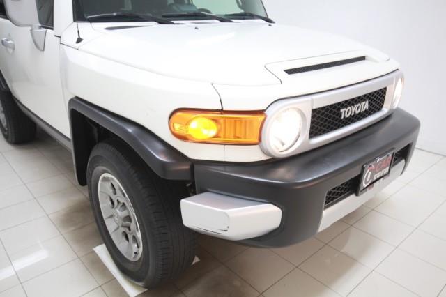 Used Toyota Fj Cruiser 4WD w/ rearCam 2012 | Car Revolution. Maple Shade, New Jersey Used Toyota Fj Cruiser 4WD w/ rearCam 2012 | Car Revolution. Maple Shade, New Jersey