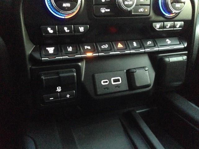 Used GMC Sierra 2500hd AT4 4WD w/ Navi & 360cam 2020 | Car Revolution. Maple Shade, New Jersey Used GMC Sierra 2500hd AT4 4WD w/ Navi & 360cam 2020 | Car Revolution. Maple Shade, New Jersey