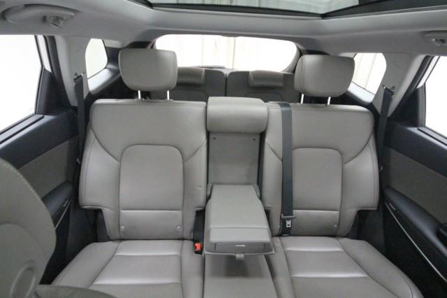 Used Hyundai Santa Fe SE Ultimate AWD w/ Navi & 360cam 2018 | Car Revolution. Maple Shade, New Jersey Used Hyundai Santa Fe SE Ultimate AWD w/ Navi & 360cam 2018 | Car Revolution. Maple Shade, New Jersey