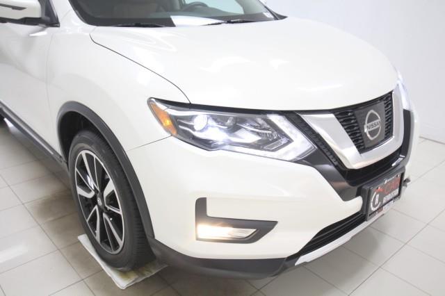 Used Nissan Rogue SL AWD w/ Navi & 360cam 2017 | Car Revolution. Maple Shade, New Jersey Used Nissan Rogue SL AWD w/ Navi & 360cam 2017 | Car Revolution. Maple Shade, New Jersey