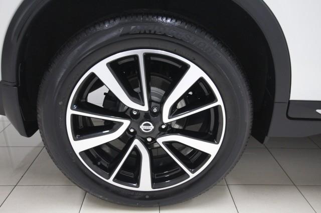 Used Nissan Rogue SL AWD w/ Navi & 360cam 2017 | Car Revolution. Maple Shade, New Jersey Used Nissan Rogue SL AWD w/ Navi & 360cam 2017 | Car Revolution. Maple Shade, New Jersey