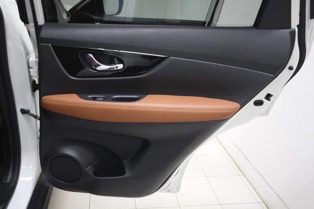 Used Nissan Rogue SL AWD w/ Navi & 360cam 2017 | Car Revolution. Maple Shade, New Jersey Used Nissan Rogue SL AWD w/ Navi & 360cam 2017 | Car Revolution. Maple Shade, New Jersey