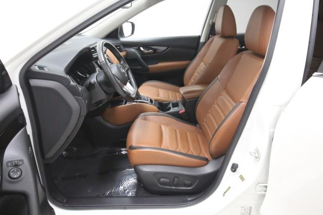 Used Nissan Rogue SL AWD w/ Navi & 360cam 2017 | Car Revolution. Maple Shade, New Jersey Used Nissan Rogue SL AWD w/ Navi & 360cam 2017 | Car Revolution. Maple Shade, New Jersey