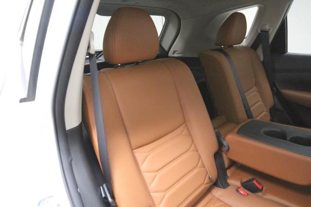 Used Nissan Rogue SL AWD w/ Navi & 360cam 2017 | Car Revolution. Maple Shade, New Jersey Used Nissan Rogue SL AWD w/ Navi & 360cam 2017 | Car Revolution. Maple Shade, New Jersey