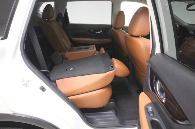 Used Nissan Rogue SL AWD w/ Navi & 360cam 2017 | Car Revolution. Maple Shade, New Jersey Used Nissan Rogue SL AWD w/ Navi & 360cam 2017 | Car Revolution. Maple Shade, New Jersey
