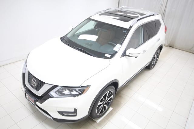 Used Nissan Rogue SL AWD w/ Navi & 360cam 2017 | Car Revolution. Maple Shade, New Jersey Used Nissan Rogue SL AWD w/ Navi & 360cam 2017 | Car Revolution. Maple Shade, New Jersey