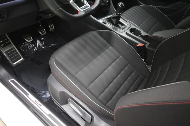 Used Volkswagen Jetta Gli 35th Anniversary Edition w/ rearCam 2019 | Car Revolution. Maple Shade, New Jersey Used Volkswagen Jetta Gli 35th Anniversary Edition w/ rearCam 2019 | Car Revolution. Maple Shade, New Jersey