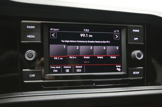 Used Volkswagen Jetta Gli 35th Anniversary Edition w/ rearCam 2019 | Car Revolution. Maple Shade, New Jersey Used Volkswagen Jetta Gli 35th Anniversary Edition w/ rearCam 2019 | Car Revolution. Maple Shade, New Jersey