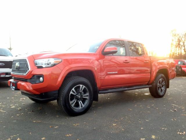 Used Toyota Tacoma TRD Sport 4WD w/ Navi & rearCam 2018 | Car Revolution. Maple Shade, New Jersey Used Toyota Tacoma TRD Sport 4WD w/ Navi & rearCam 2018 | Car Revolution. Maple Shade, New Jersey