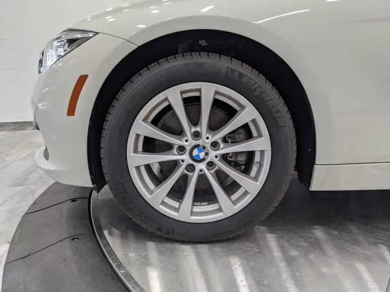 Used BMW 3 Series 320i xDrive w/RearCam 2018 | Car Revolution. Maple Shade, New Jersey Used BMW 3 Series 320i xDrive w/RearCam 2018 | Car Revolution. Maple Shade, New Jersey