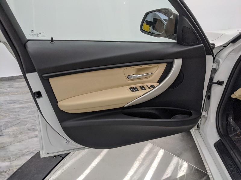 Used BMW 3 Series 320i xDrive w/RearCam 2018 | Car Revolution. Maple Shade, New Jersey Used BMW 3 Series 320i xDrive w/RearCam 2018 | Car Revolution. Maple Shade, New Jersey
