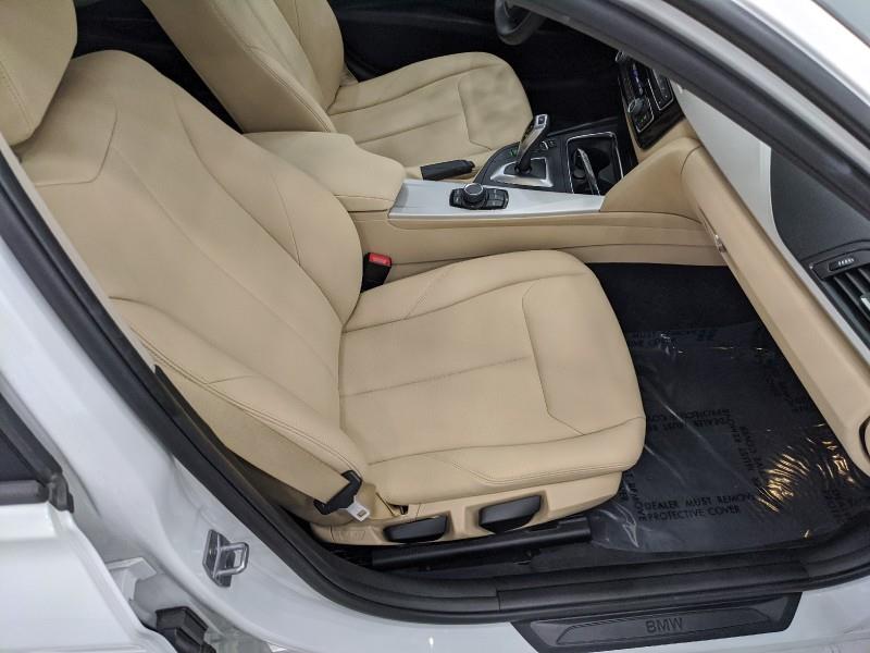 Used BMW 3 Series 320i xDrive w/RearCam 2018 | Car Revolution. Maple Shade, New Jersey Used BMW 3 Series 320i xDrive w/RearCam 2018 | Car Revolution. Maple Shade, New Jersey