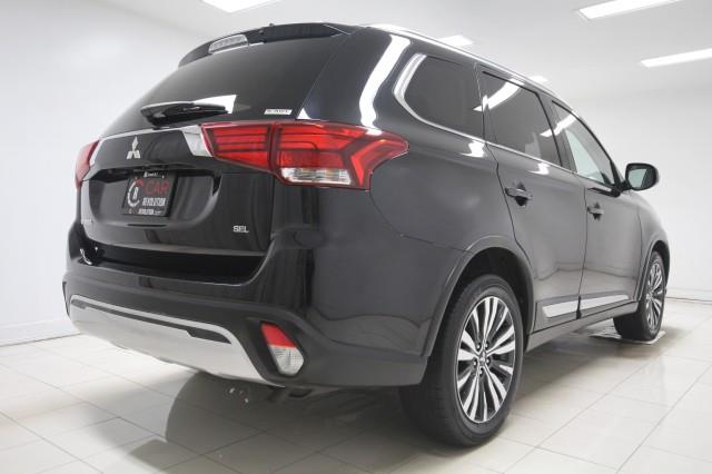 Used Mitsubishi Outlander SEL S-AWD w/ rearCam 2020 | Car Revolution. Maple Shade, New Jersey Used Mitsubishi Outlander SEL S-AWD w/ rearCam 2020 | Car Revolution. Maple Shade, New Jersey