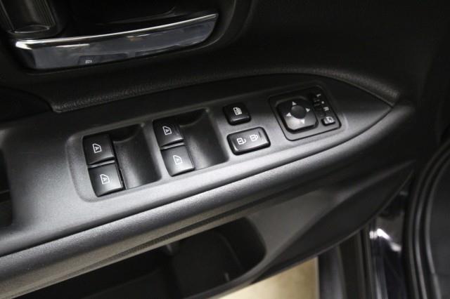 Used Mitsubishi Outlander SEL S-AWD w/ rearCam 2020 | Car Revolution. Maple Shade, New Jersey Used Mitsubishi Outlander SEL S-AWD w/ rearCam 2020 | Car Revolution. Maple Shade, New Jersey