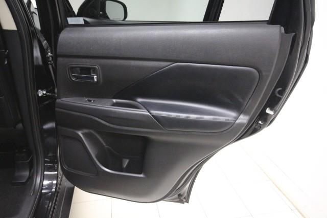Used Mitsubishi Outlander SEL S-AWD w/ rearCam 2020 | Car Revolution. Maple Shade, New Jersey Used Mitsubishi Outlander SEL S-AWD w/ rearCam 2020 | Car Revolution. Maple Shade, New Jersey