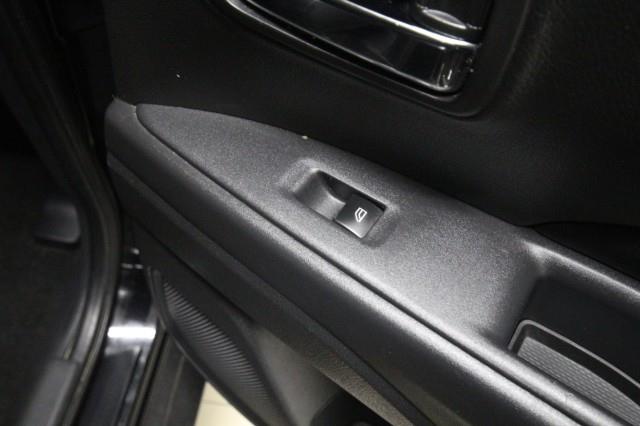 Used Mitsubishi Outlander SEL S-AWD w/ rearCam 2020 | Car Revolution. Maple Shade, New Jersey Used Mitsubishi Outlander SEL S-AWD w/ rearCam 2020 | Car Revolution. Maple Shade, New Jersey