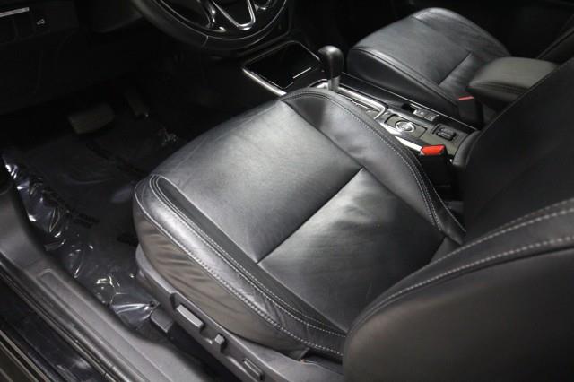 Used Mitsubishi Outlander SEL S-AWD w/ rearCam 2020 | Car Revolution. Maple Shade, New Jersey Used Mitsubishi Outlander SEL S-AWD w/ rearCam 2020 | Car Revolution. Maple Shade, New Jersey
