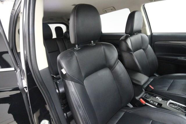 Used Mitsubishi Outlander SEL S-AWD w/ rearCam 2020 | Car Revolution. Maple Shade, New Jersey Used Mitsubishi Outlander SEL S-AWD w/ rearCam 2020 | Car Revolution. Maple Shade, New Jersey