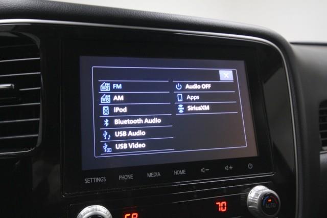Used Mitsubishi Outlander SEL S-AWD w/ rearCam 2020 | Car Revolution. Maple Shade, New Jersey Used Mitsubishi Outlander SEL S-AWD w/ rearCam 2020 | Car Revolution. Maple Shade, New Jersey