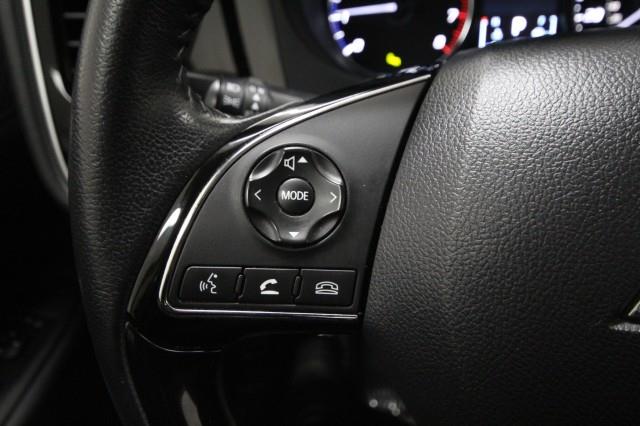 Used Mitsubishi Outlander SEL S-AWD w/ rearCam 2020 | Car Revolution. Maple Shade, New Jersey Used Mitsubishi Outlander SEL S-AWD w/ rearCam 2020 | Car Revolution. Maple Shade, New Jersey