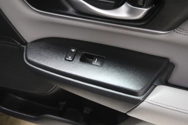 Used Honda Cr-v Touring AWD w/ Navi & rearCam 2018 | Car Revolution. Maple Shade, New Jersey Used Honda Cr-v Touring AWD w/ Navi & rearCam 2018 | Car Revolution. Maple Shade, New Jersey