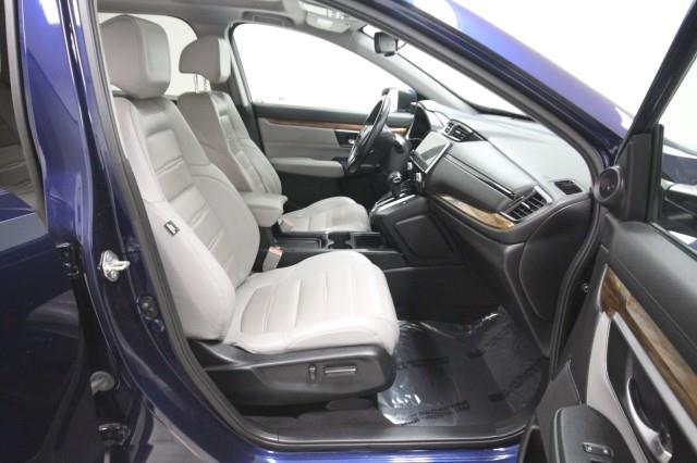 Used Honda Cr-v Touring AWD w/ Navi & rearCam 2018 | Car Revolution. Maple Shade, New Jersey Used Honda Cr-v Touring AWD w/ Navi & rearCam 2018 | Car Revolution. Maple Shade, New Jersey