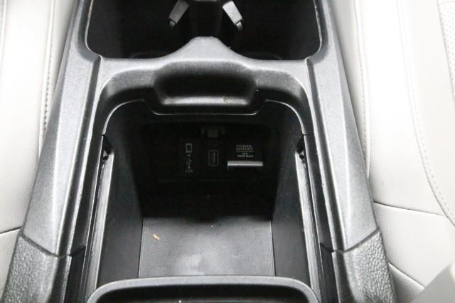 Used Honda Cr-v Touring AWD w/ Navi & rearCam 2018 | Car Revolution. Maple Shade, New Jersey Used Honda Cr-v Touring AWD w/ Navi & rearCam 2018 | Car Revolution. Maple Shade, New Jersey