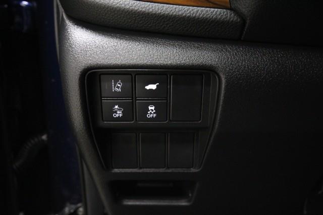 Used Honda Cr-v Touring AWD w/ Navi & rearCam 2018 | Car Revolution. Maple Shade, New Jersey Used Honda Cr-v Touring AWD w/ Navi & rearCam 2018 | Car Revolution. Maple Shade, New Jersey