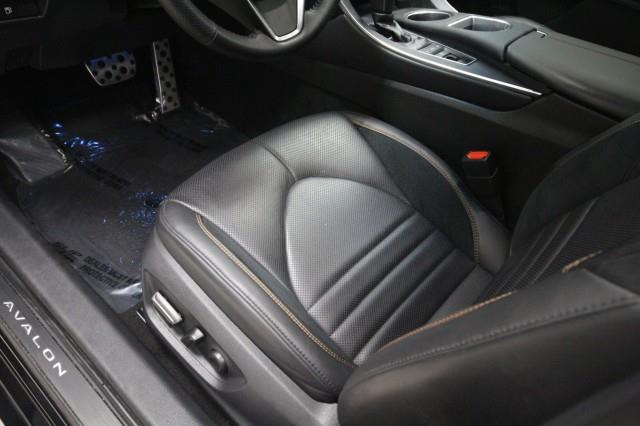 Used Toyota Avalon XSE w/ rearCam 2019 | Car Revolution. Maple Shade, New Jersey Used Toyota Avalon XSE w/ rearCam 2019 | Car Revolution. Maple Shade, New Jersey
