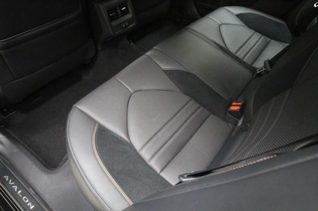 Used Toyota Avalon XSE w/ rearCam 2019 | Car Revolution. Maple Shade, New Jersey Used Toyota Avalon XSE w/ rearCam 2019 | Car Revolution. Maple Shade, New Jersey