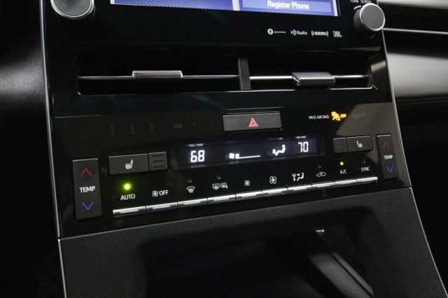 Used Toyota Avalon XSE w/ rearCam 2019 | Car Revolution. Maple Shade, New Jersey Used Toyota Avalon XSE w/ rearCam 2019 | Car Revolution. Maple Shade, New Jersey
