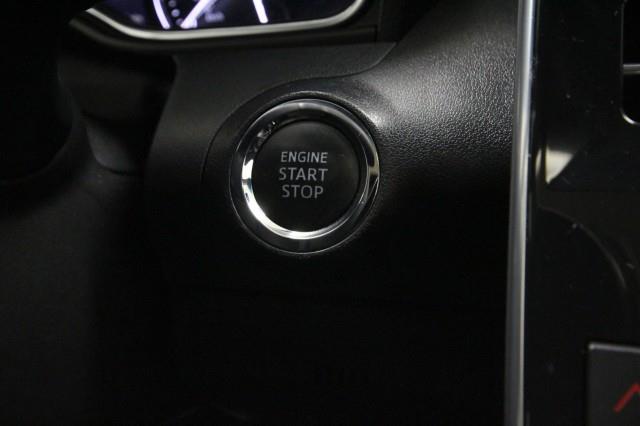 Used Toyota Avalon XSE w/ rearCam 2019 | Car Revolution. Maple Shade, New Jersey Used Toyota Avalon XSE w/ rearCam 2019 | Car Revolution. Maple Shade, New Jersey