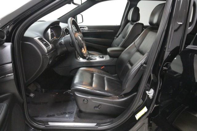 Used Jeep Grand Cherokee Limited Edition 4WD w/ Navi & rearCam 2019 | Car Revolution. Maple Shade, New Jersey Used Jeep Grand Cherokee Limited Edition 4WD w/ Navi & rearCam 2019 | Car Revolution. Maple Shade, New Jersey
