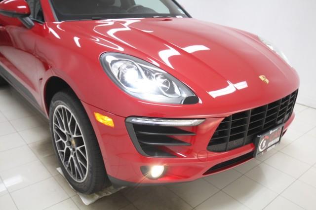 Used Porsche Macan Sport Edition AWD w/ Navi & rearCam 2018 | Car Revolution. Maple Shade, New Jersey Used Porsche Macan Sport Edition AWD w/ Navi & rearCam 2018 | Car Revolution. Maple Shade, New Jersey