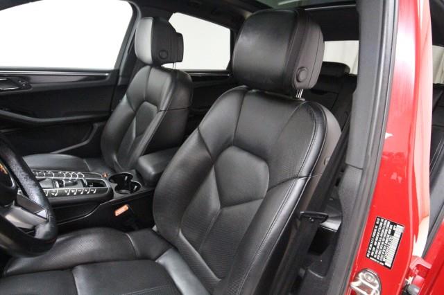 Used Porsche Macan Sport Edition AWD w/ Navi & rearCam 2018 | Car Revolution. Maple Shade, New Jersey Used Porsche Macan Sport Edition AWD w/ Navi & rearCam 2018 | Car Revolution. Maple Shade, New Jersey