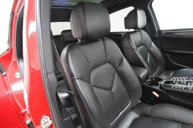 Used Porsche Macan Sport Edition AWD w/ Navi & rearCam 2018 | Car Revolution. Maple Shade, New Jersey Used Porsche Macan Sport Edition AWD w/ Navi & rearCam 2018 | Car Revolution. Maple Shade, New Jersey