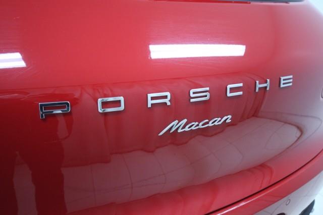 Used Porsche Macan Sport Edition AWD w/ Navi & rearCam 2018 | Car Revolution. Maple Shade, New Jersey Used Porsche Macan Sport Edition AWD w/ Navi & rearCam 2018 | Car Revolution. Maple Shade, New Jersey