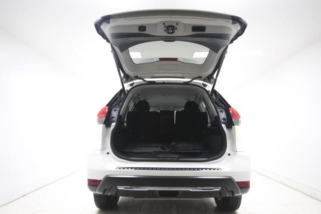 Used Nissan Rogue SV AWD w/ rearCam 2018 | Car Revolution. Maple Shade, New Jersey Used Nissan Rogue SV AWD w/ rearCam 2018 | Car Revolution. Maple Shade, New Jersey