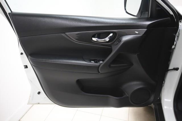 Used Nissan Rogue SV AWD w/ rearCam 2018 | Car Revolution. Maple Shade, New Jersey Used Nissan Rogue SV AWD w/ rearCam 2018 | Car Revolution. Maple Shade, New Jersey