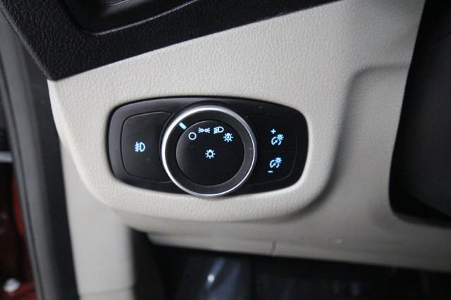 Used Ford Transit Connect Wagon XLT w/ Navi & rearCam 2019 | Car Revolution. Maple Shade, New Jersey Used Ford Transit Connect Wagon XLT w/ Navi & rearCam 2019 | Car Revolution. Maple Shade, New Jersey