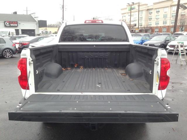 Used Toyota Tundra 4wd SR5 w/ Navi & rearCam 2020 | Car Revolution. Maple Shade, New Jersey Used Toyota Tundra 4wd SR5 w/ Navi & rearCam 2020 | Car Revolution. Maple Shade, New Jersey