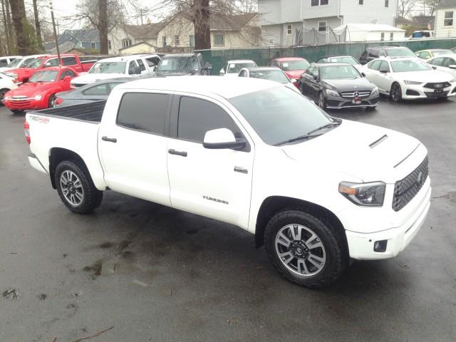 Used Toyota Tundra 4wd SR5 w/ Navi & rearCam 2020 | Car Revolution. Maple Shade, New Jersey Used Toyota Tundra 4wd SR5 w/ Navi & rearCam 2020 | Car Revolution. Maple Shade, New Jersey